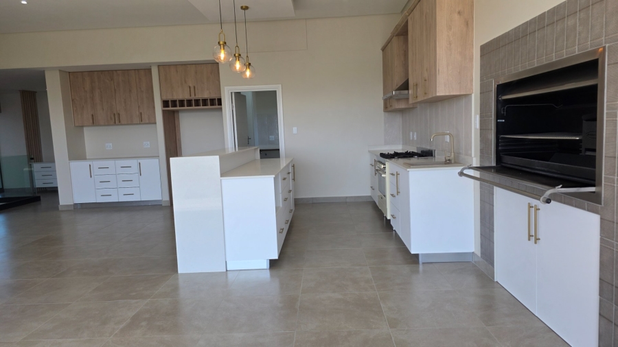 3 Bedroom Property for Sale in Hartenbos Heuwels Western Cape